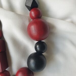 Fa geometrikus nyaklànc – MATADOR
