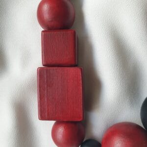 Fa geometrikus nyaklànc – MATADOR