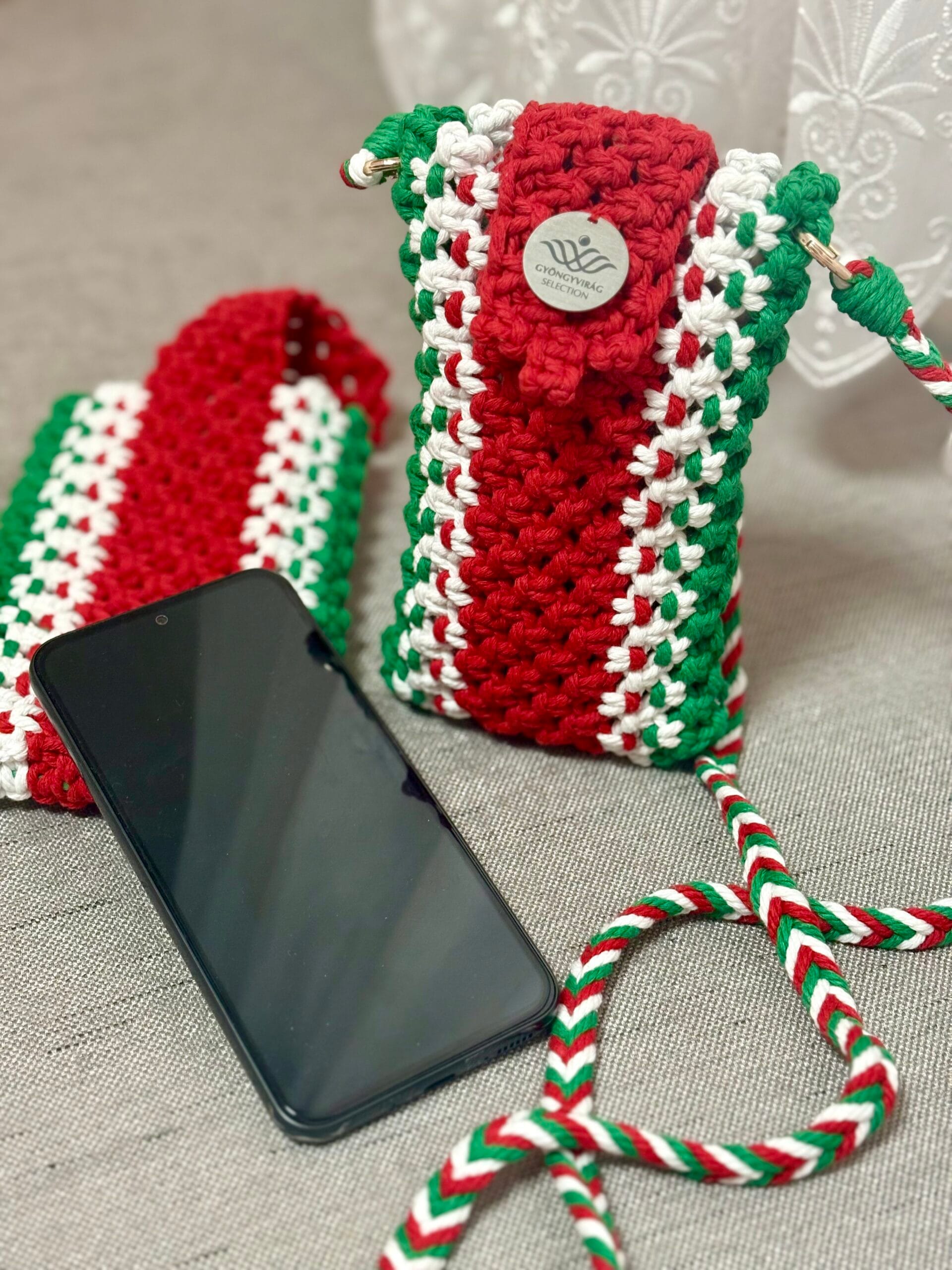Mobiltelefon tartó tok/táska