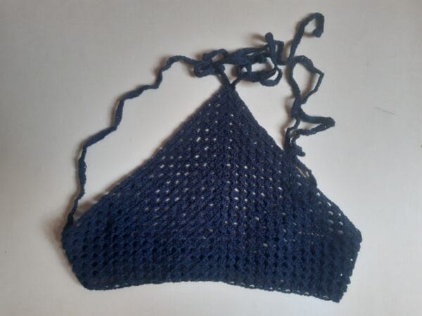 horgolt ujjatlan nyári crop top