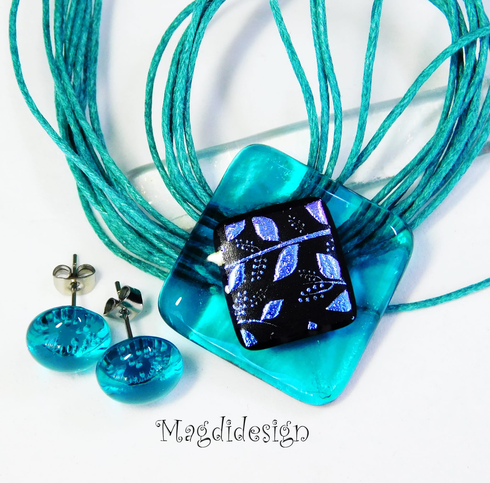 Színjátszó levelek dichroic üveg ékszerszett