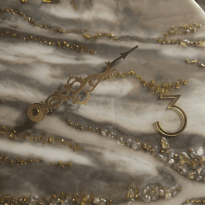 „Onyx” epoxy falióra – elegáns, kézzel készült lakásdekor