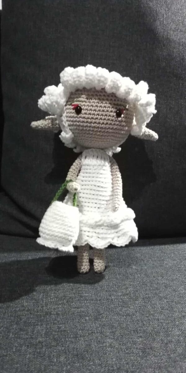 Tőzike horgolt amigurumi figura
