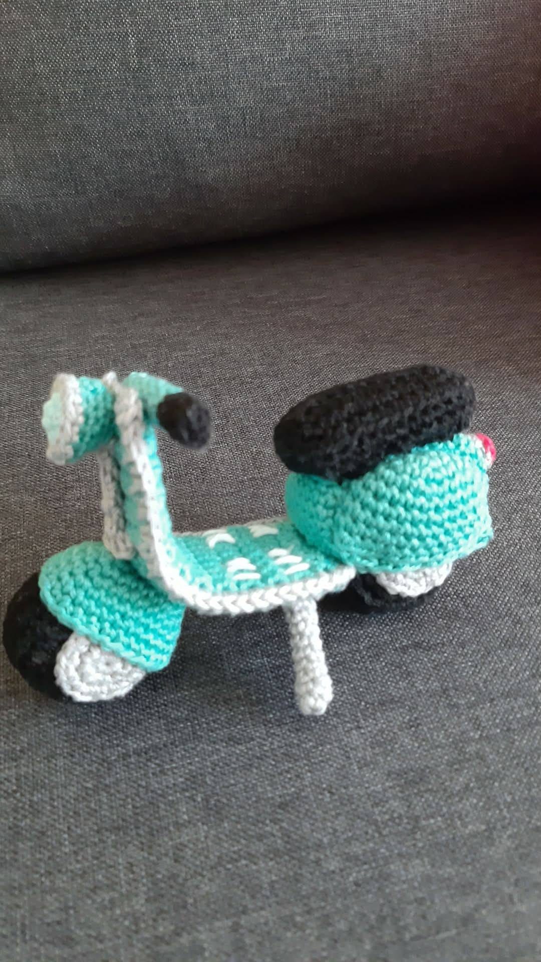 Vespa horgolt amigurumi
