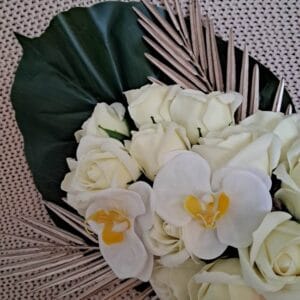 Vajfehérke – szappanvirág csokor