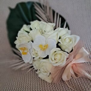 Vajfehérke – szappanvirág csokor