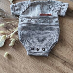 Egyedi kézzel kötött unisex body