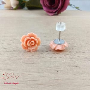 Púder rózsás fülbevaló 10 mm
