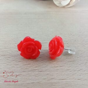 Piros rózsás fülbevaló 14 mm