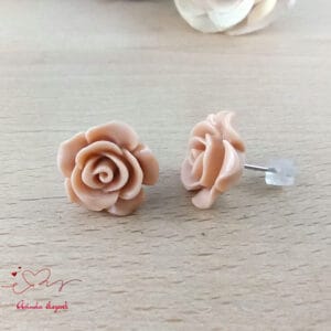 Púder rózsás fülbevaló 14 mm