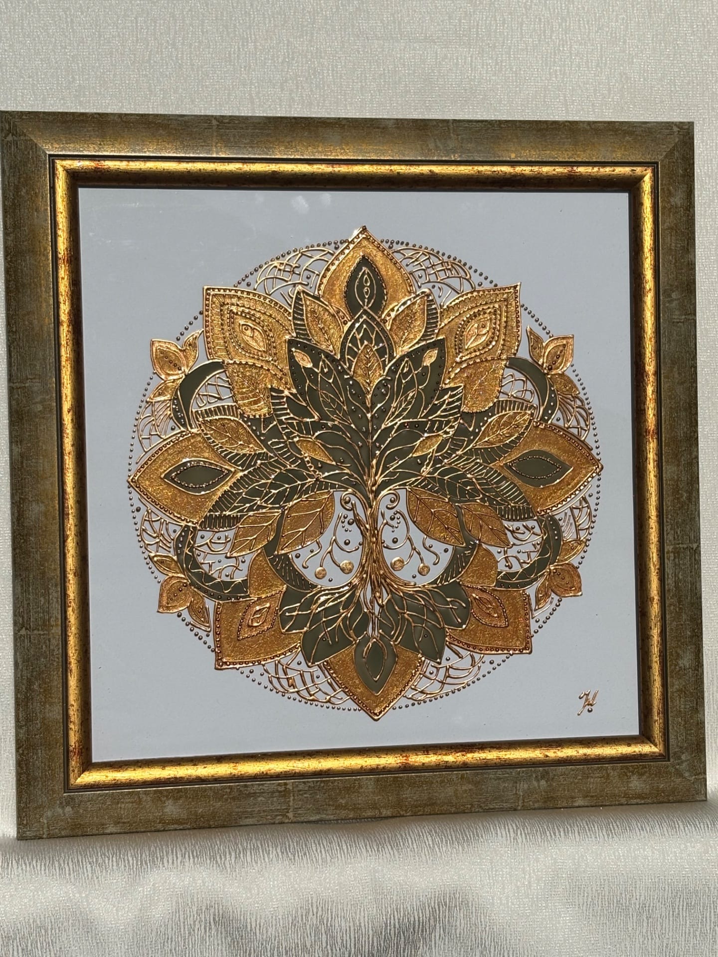 Arany mandala – A harmónia virága – üvegfestmény