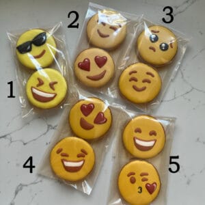 Emoji és smiley dekor mézeskalácsok