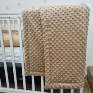Drapp minky babatakaró – puha kényelem minden napra
