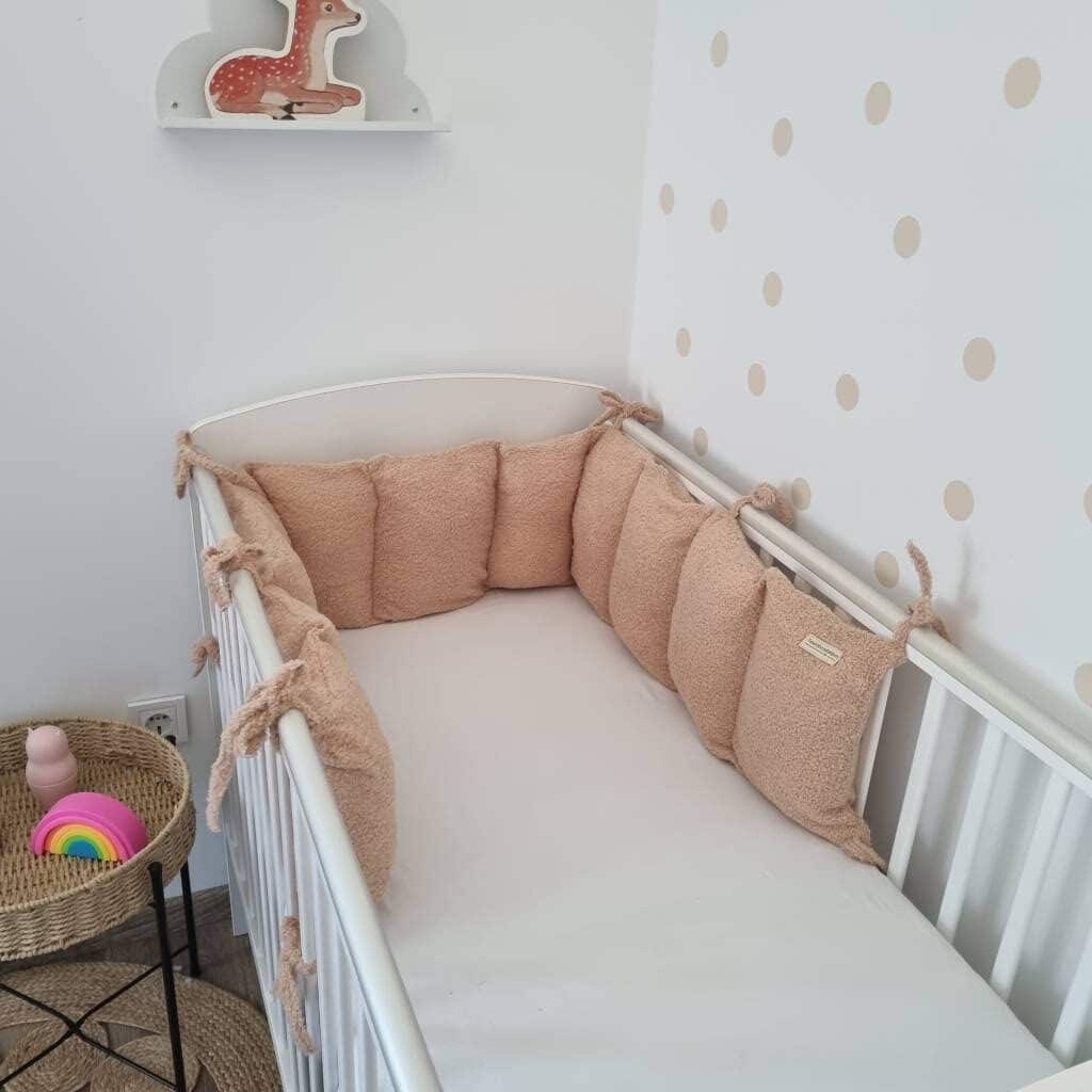 Prémium vastag rácsvédő – Teddy anyag, kivehető töltet 200-420cm – 420cm