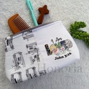 John 3:16 -türkiz pöttyös kistáska, neszesszer
