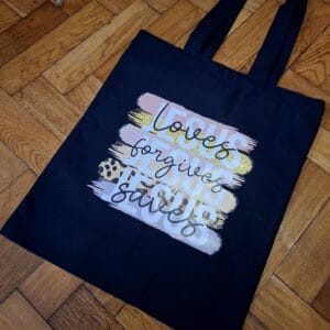 Bibliai igés szatyor- JESUS LOVES, FORGIVES, SAVES-009