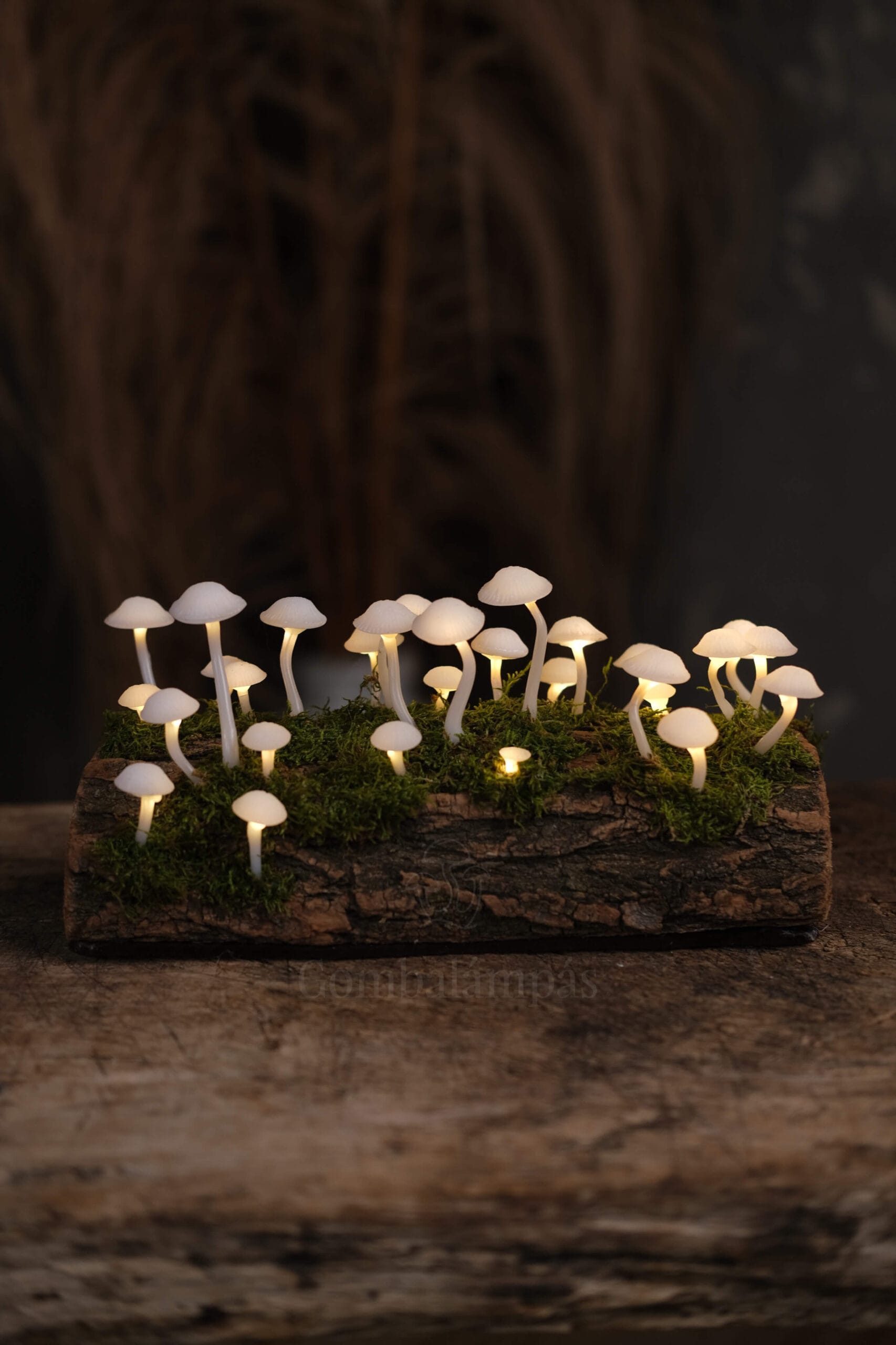 30 LED-es Gombalámpás – Búbos kalapos
