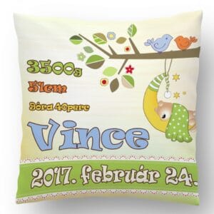 Maci a holdon Párna Babáknak