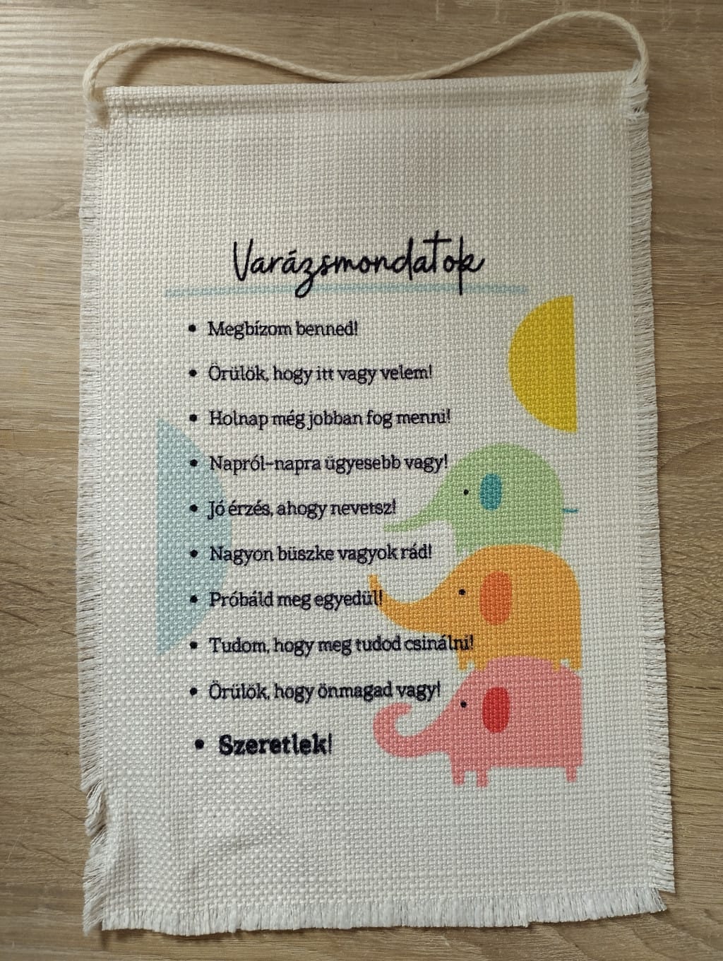 Falizászló varázsmondatos