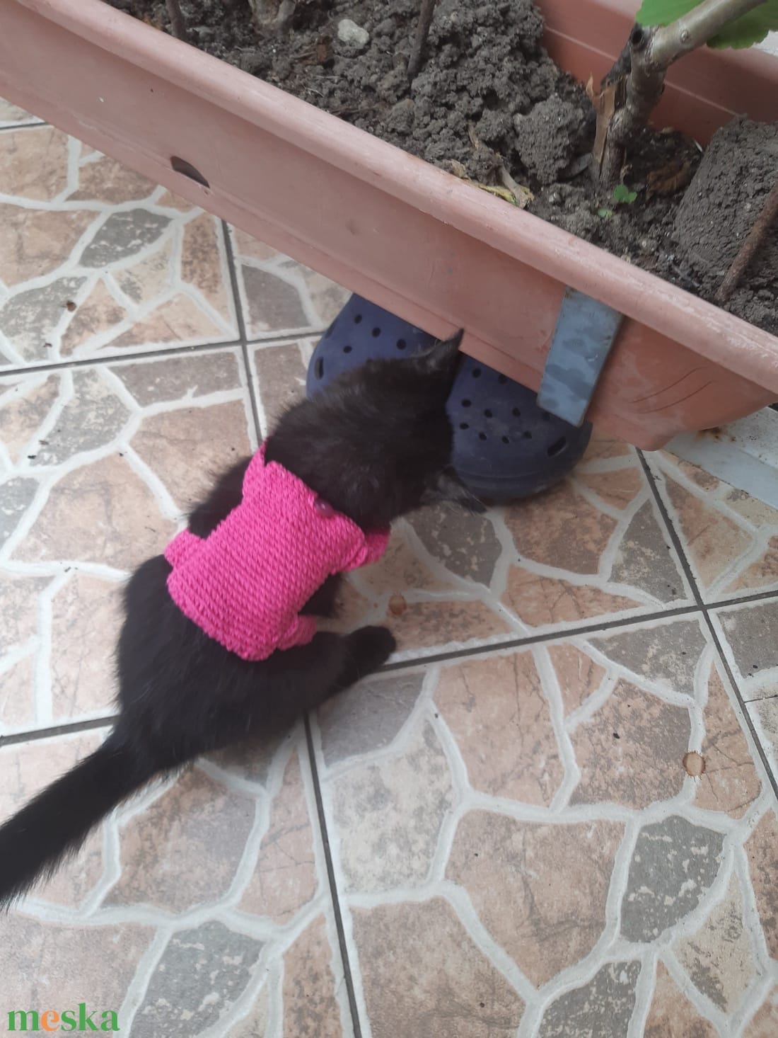 Kézzel horgolt kutya hátizsák kutyakaki zacsi tartó