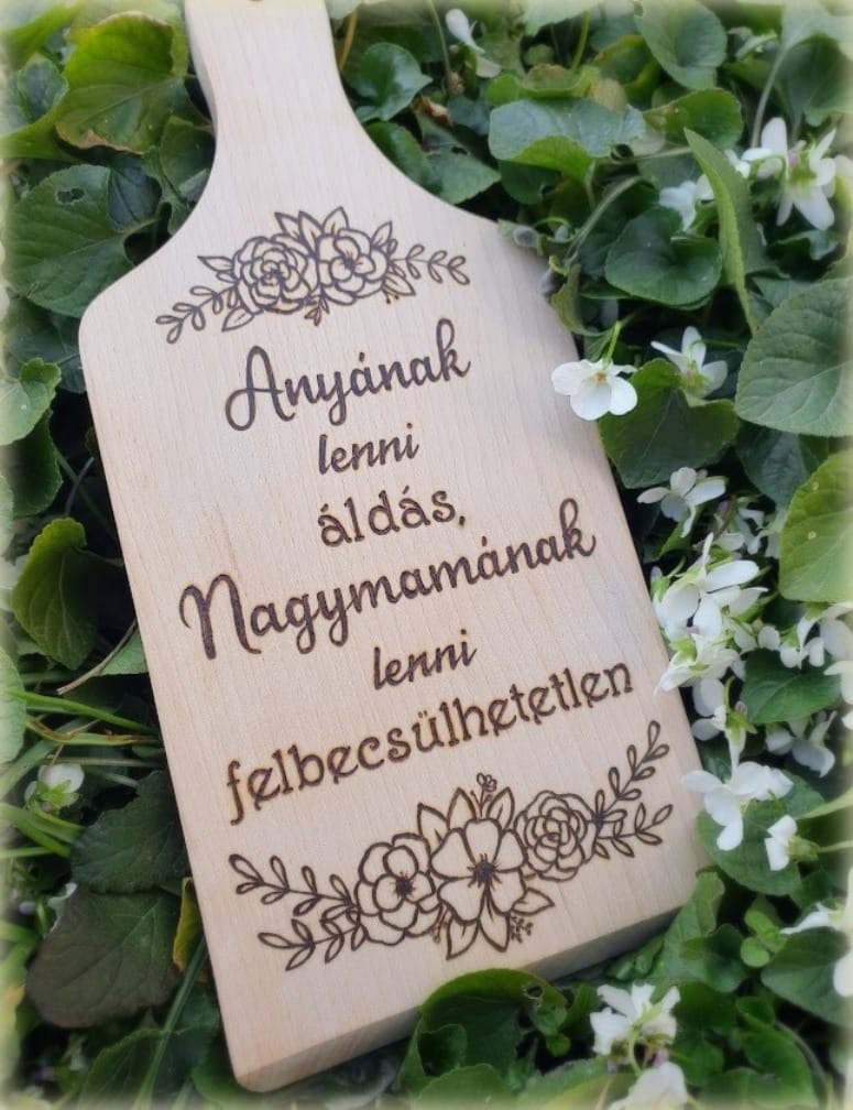 Nagymamának vágódeszka