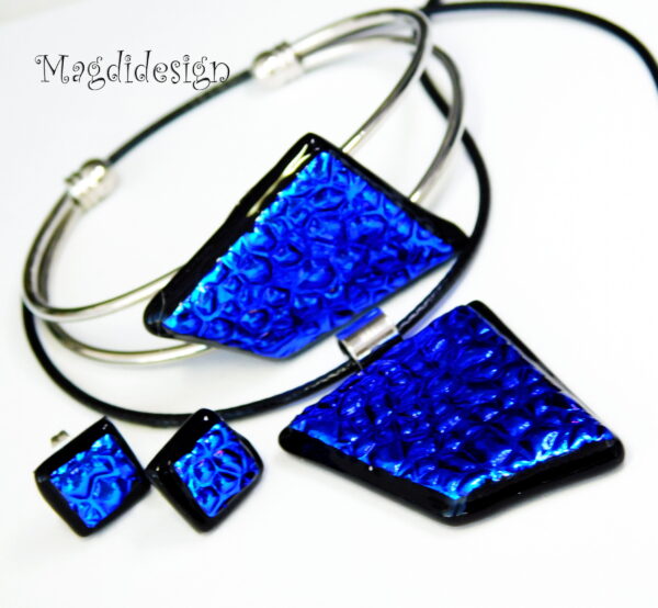Kék kavicsok dichroic üveg ékszerszett nyaklánc, karkötő, stiftes fülbevaló