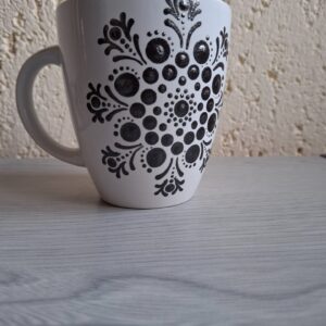 Pontfestett mandala bögre színes
