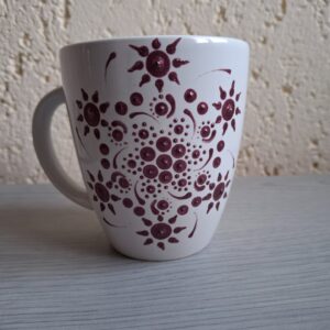 Pontfestett mandala bögre bordó mintával