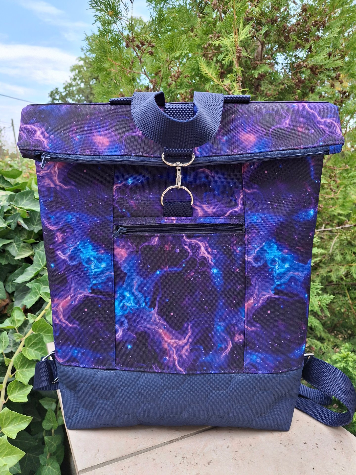 Végtelen univerzum rolltop hátizsák