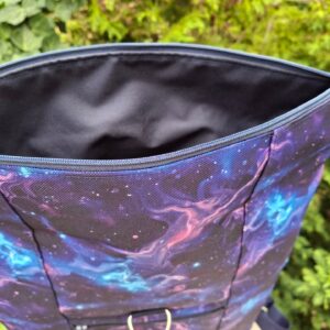 Végtelen univerzum rolltop hátizsák