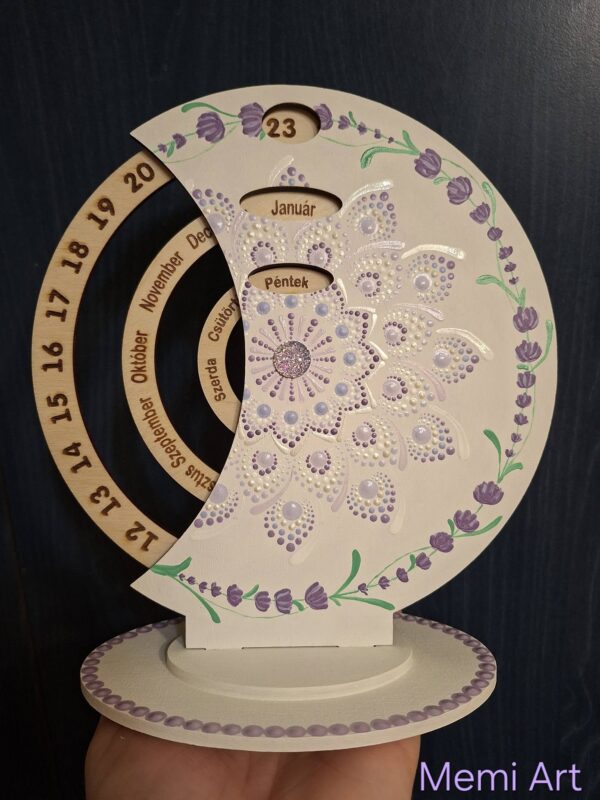 Öröknaptár 21cm levendulás mandala mintával fehér alapon