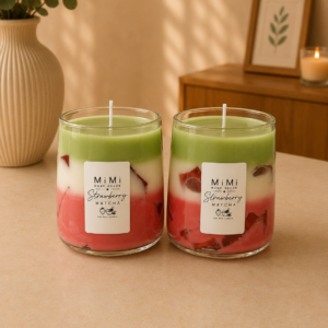Strawberry Matcha gyertya