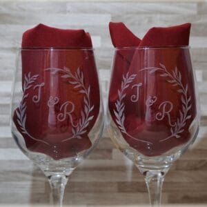 Pezsgős szett esküvőre – romantikus pár