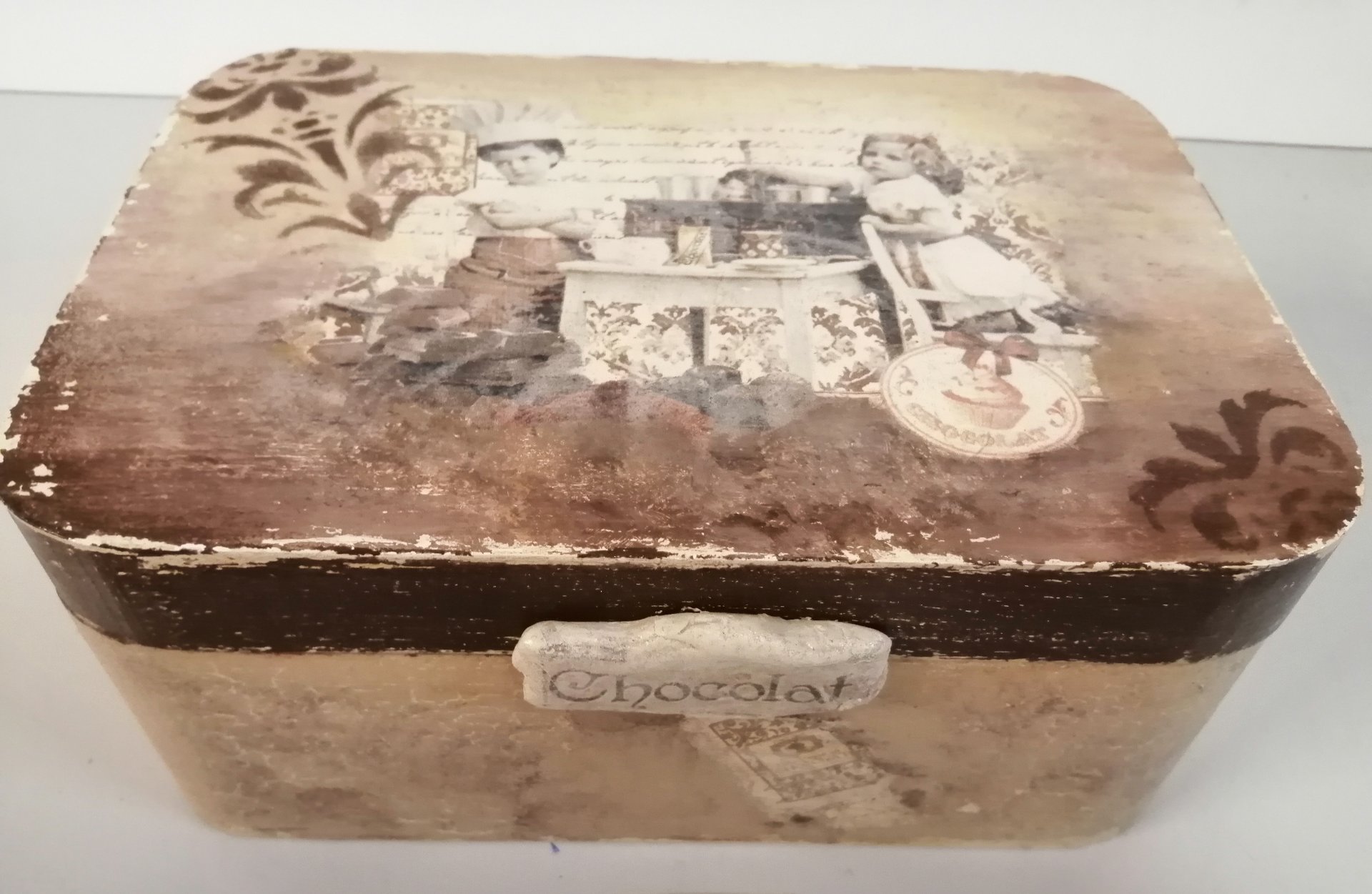 „Chocolat” doboz