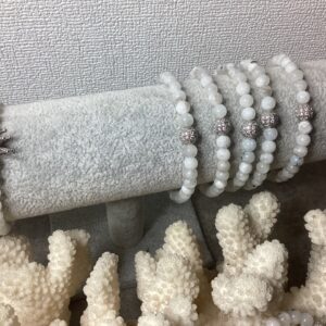 Uniszex holdkő korona karkötő: korona kristály ékszer, misztikus védelem – ajándék férfiaknak és nőknek💎