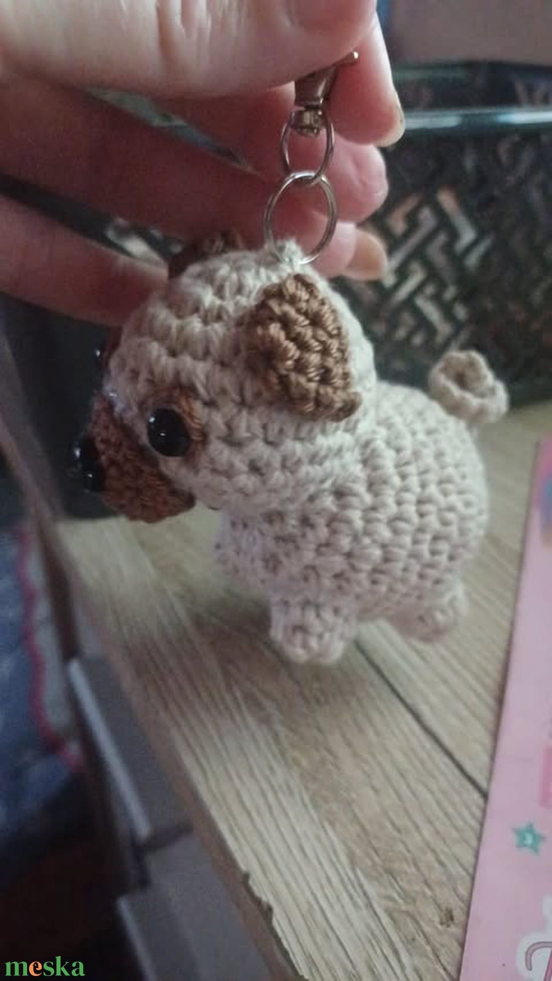 Horgolt Mopsz Kulcstartó