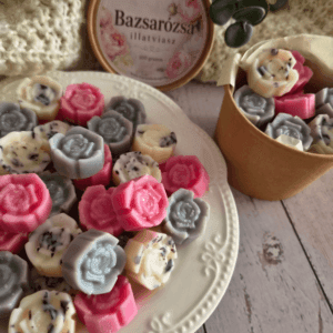 Bazsarózsa illatviasz