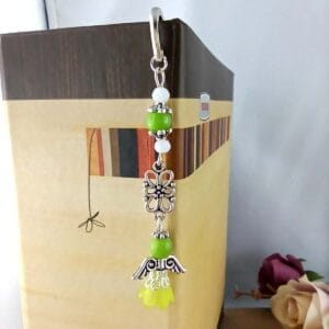 Angyal könyvjelző zöld gyöngyökkel