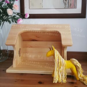 Tündérház CsillagMag Meseház Tömör fenyő Természetesjáték Waldorf Babaház Fajáték Nyitott végű játék Szabad játék