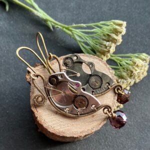 REINA steampunk sárgaréz fülbevaló – lila