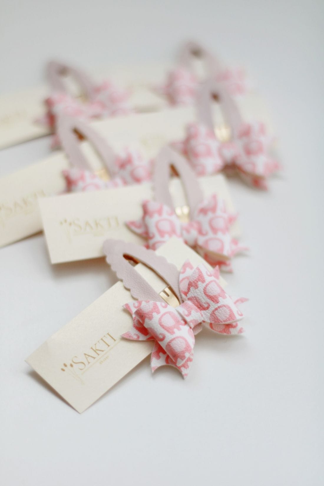Rózsaszín elefántos csitcsat