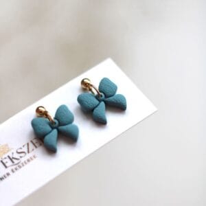 Teal pici masni fülbevaló