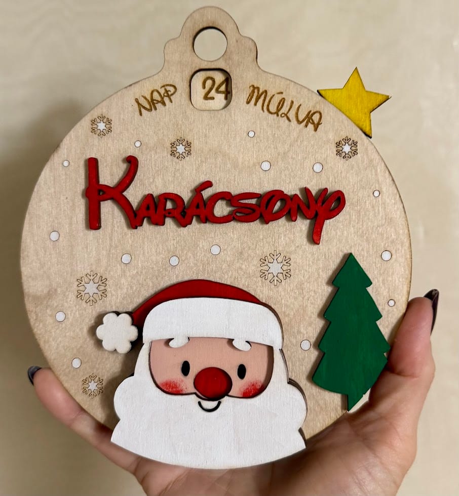 Télapós adventi visszaszámoló karácsonyfadísz – forgatható, fa, kézzel festett