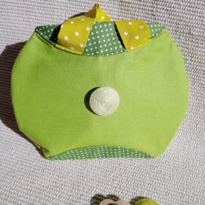 Világos zöld Pöttyös Randi táska változtatható díszelemmel, színházi táska, alkalmi táska