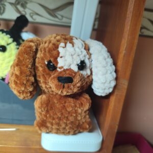 Horgolt foltos kiskutya