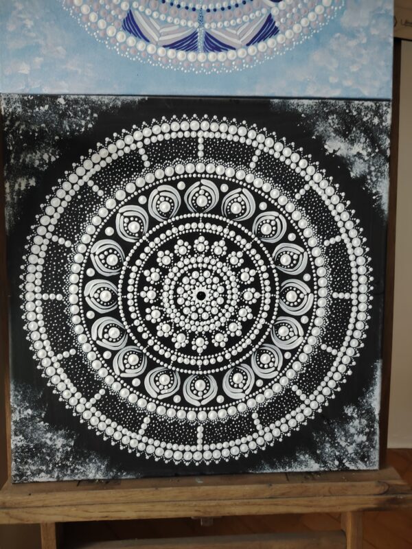 Fekete-fehér mandala