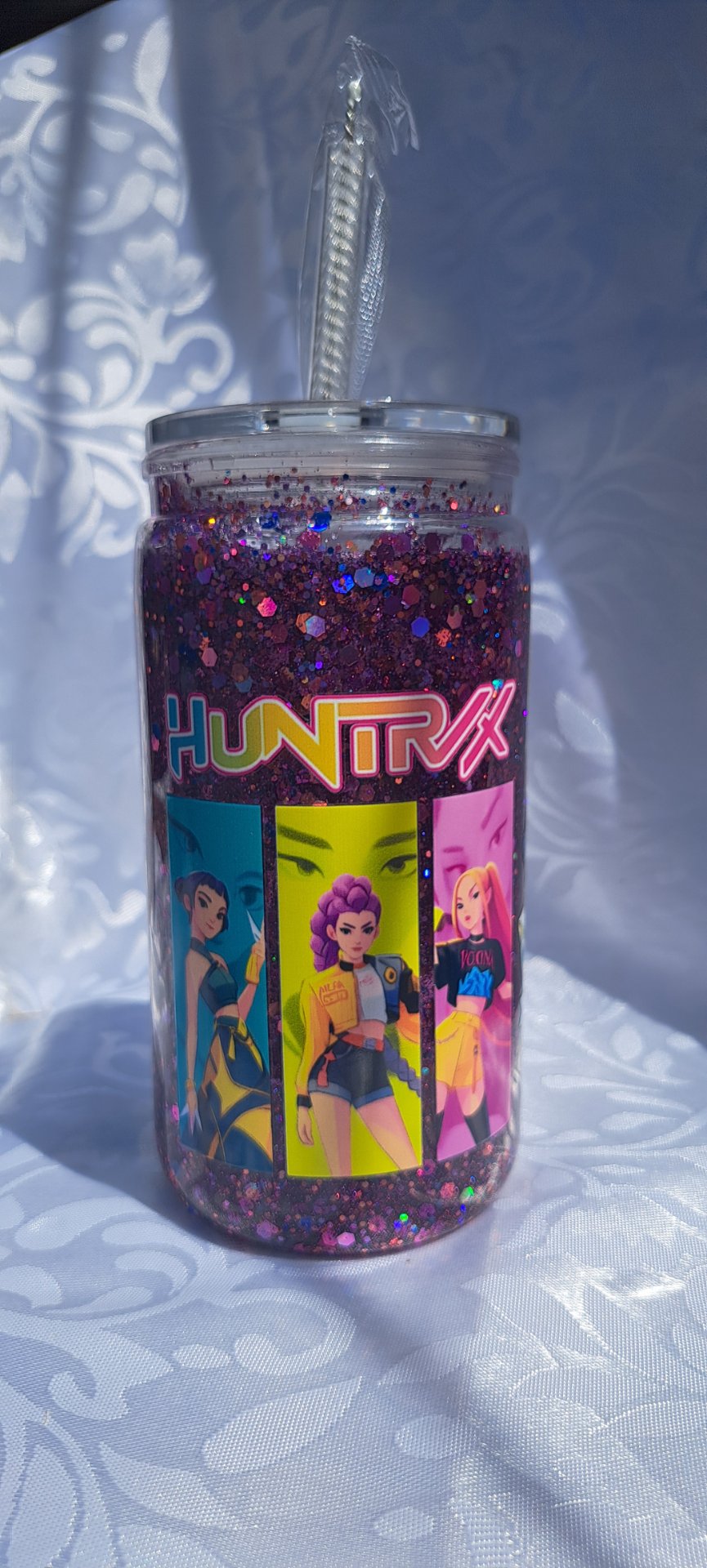 Huntrix / Demon Hunters Hógömb pohár- 500ml