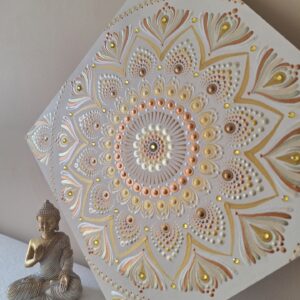 Arany ragyogás – Pontozott mandala