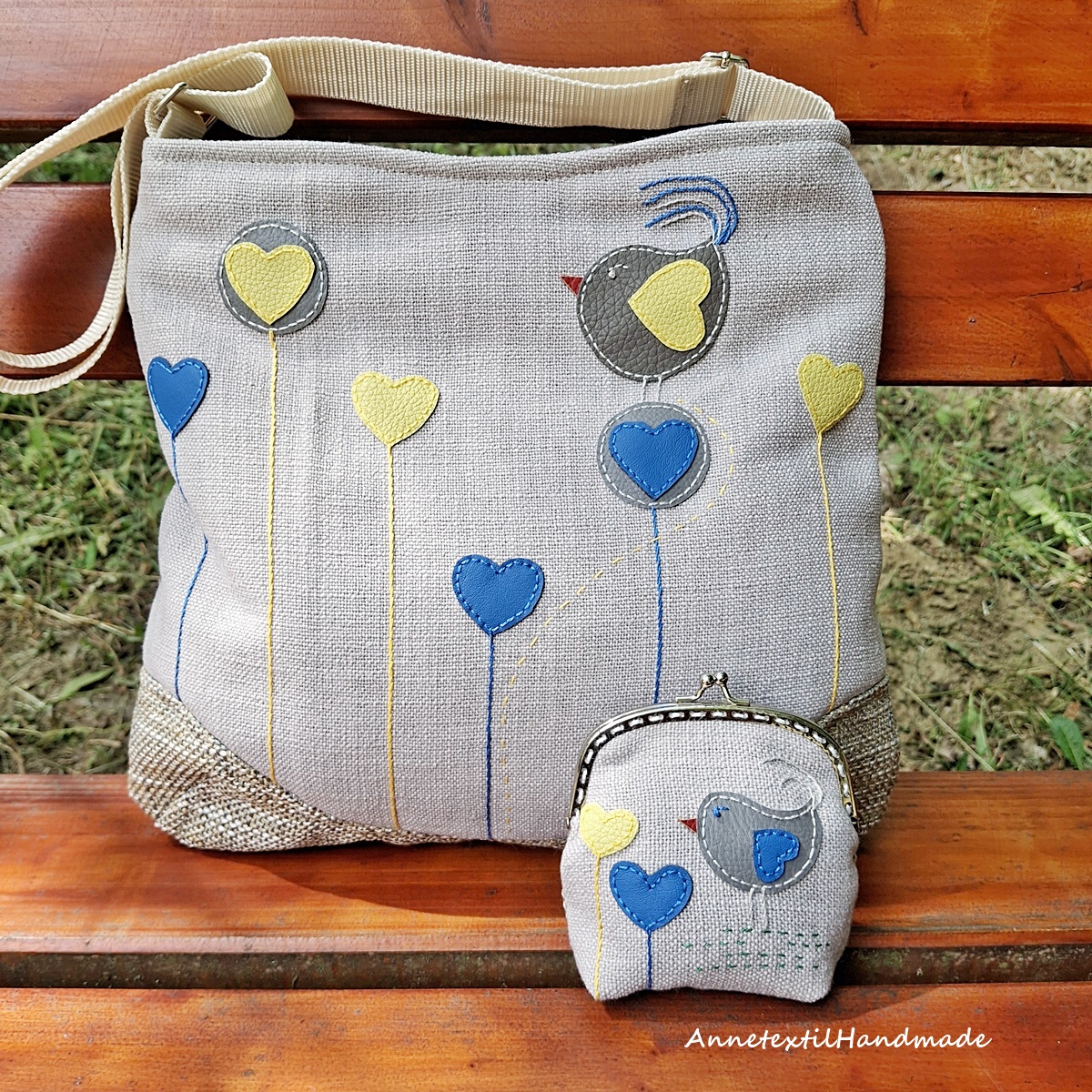 Crossbody táska és fém keretes pénztárca szívvirágos, madaras applikált táskaszett