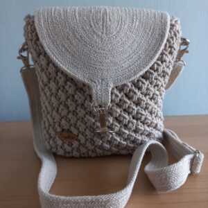 horgolt crossbody táska utazáshoz